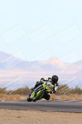 media/Feb-08-2025-CVMA (Sat) [[fcc6d2831a]]/Race 9-Amateur Supersport Middleweight/